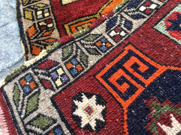 手織りトルコ絨毯 80x44cm ヴィンテージ ラグ 6枚目の画像