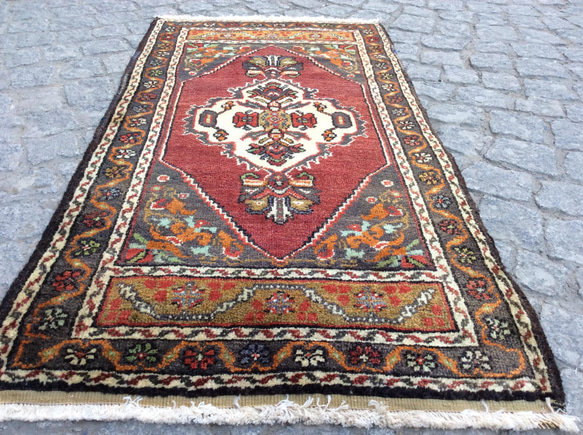 手織りトルコ絨毯 107x57cm ヴィンテージ ラグ 11枚目の画像
