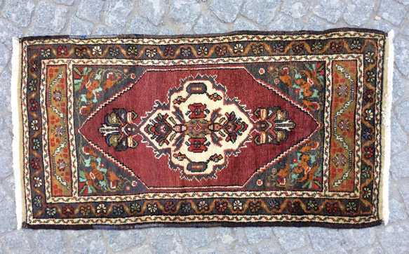 手織りトルコ絨毯 107x57cm ヴィンテージ ラグ 3枚目の画像