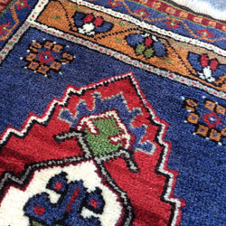 手織りトルコ絨毯 109x53cm ヴィンテージ ラグ 5枚目の画像