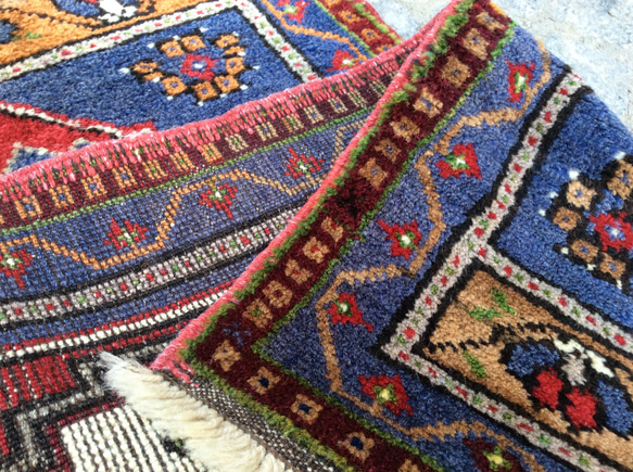 手織りトルコ絨毯 109x53cm ヴィンテージ ラグ 6枚目の画像
