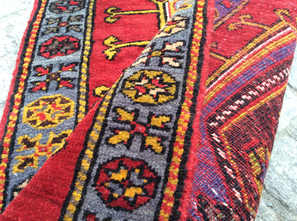 手織りトルコ絨毯 100x58cm ヴィンテージ ラグ 5枚目の画像