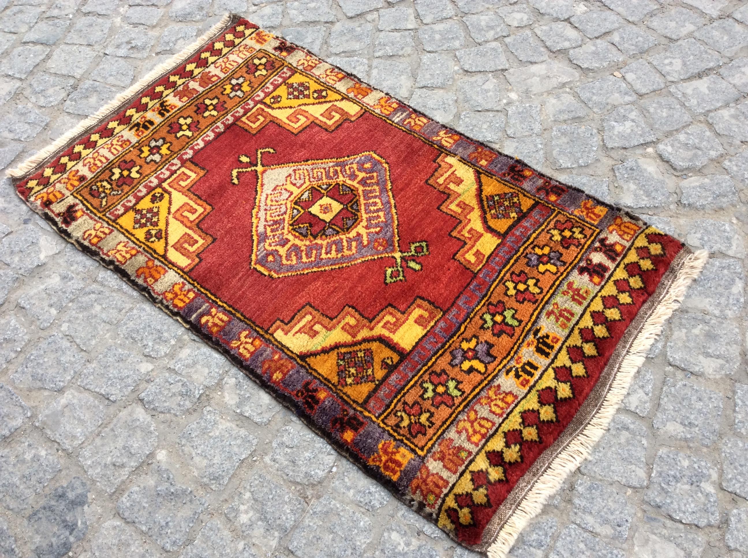 手織りトルコ絨毯 95x56cm ヴィンテージ ラグ