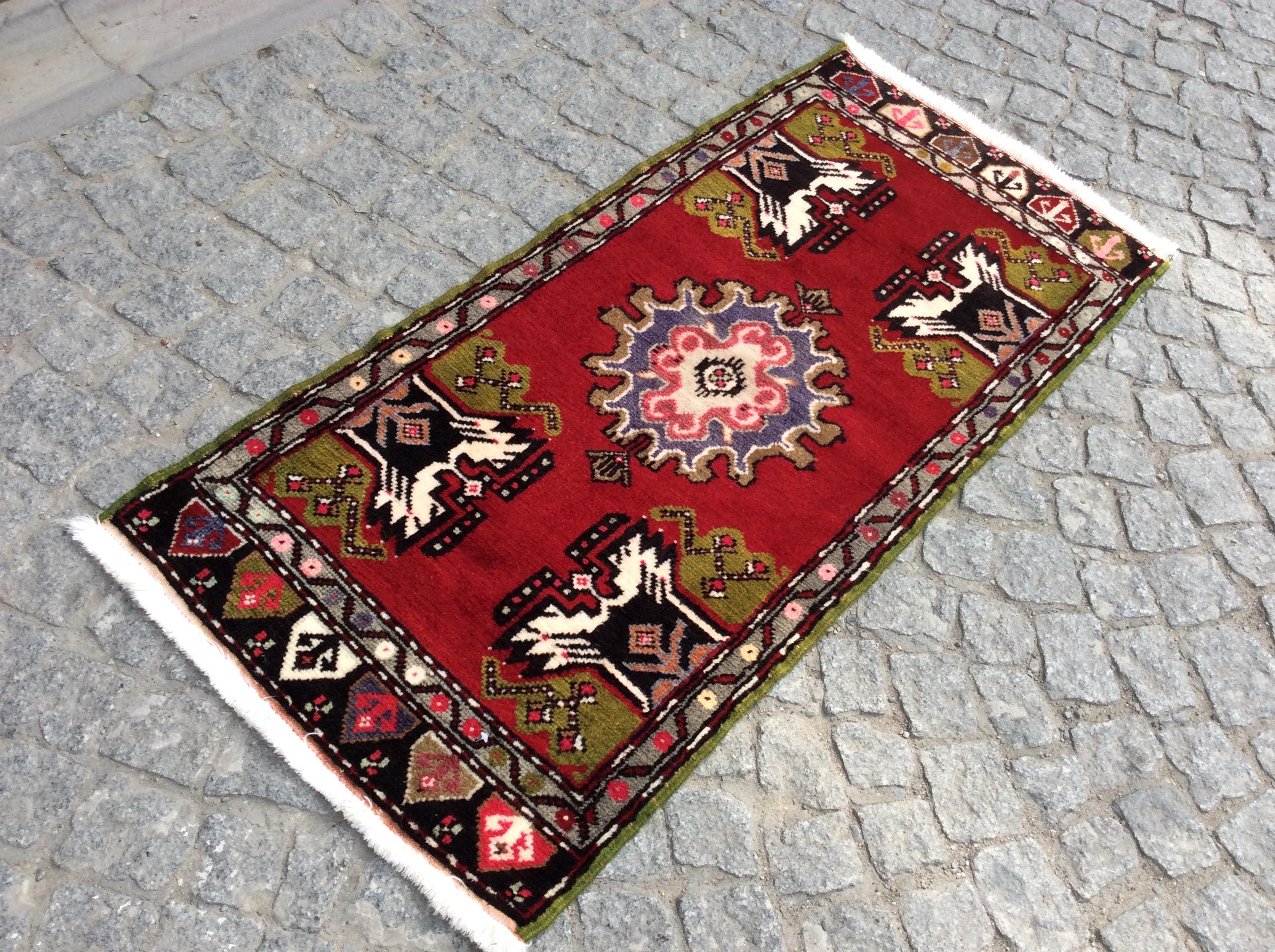 手織りトルコ絨毯 125x56cm ヴィンテージ ラグ