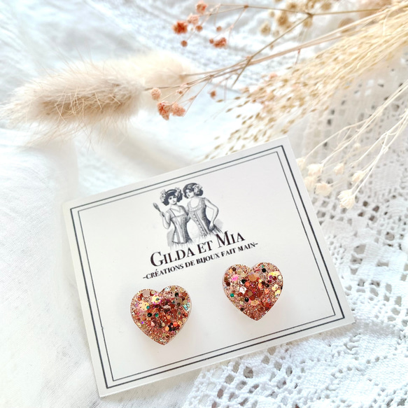 ハート型レジンスタッドピアス　-Coffee brown small hearts glitter earrings- 3枚目の画像