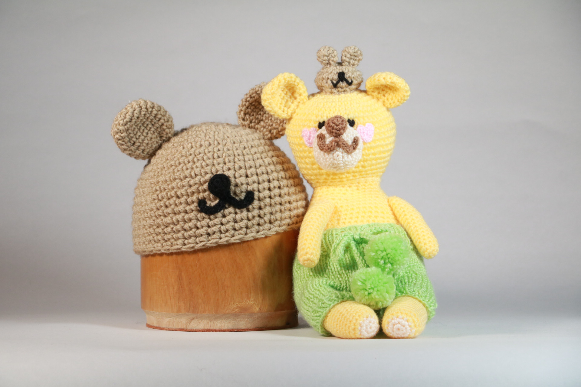 クマさんニット帽子とクマのぬいぐるみセット