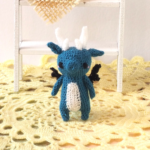 【sample】　あみぐるみ　オーダーメイド　ぬいぐるみ　アートドール　ドラゴン sample】 あみぐるみ オーダーメイド ぬいぐるみ 幻獣 アート