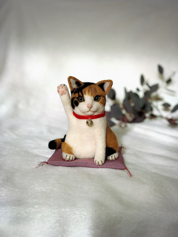 羊毛フェルト招き猫 三毛猫 羊毛フェルト kumo no hituzi 通販