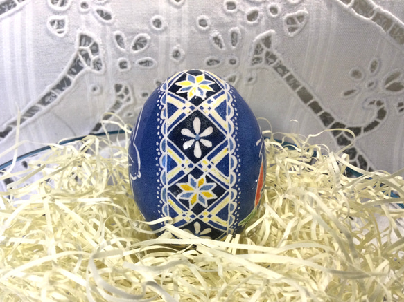 イースターエッグ(PYSANKY)  本物の卵です(๑˃̵ᴗ˂̵) 2枚目の画像