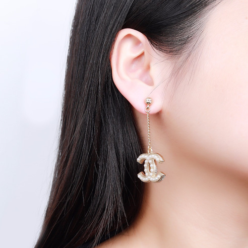 シャネル ピアス ピアス（フープ） ヒダ 通販 15425180｜Creema