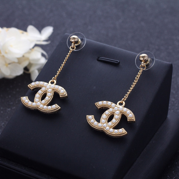 シャネル ピアス ピアス(フープ) ヒダ 通販 15425180|Creema シャネル ピアス ピアス(フープ) ヒダ 通販 15425180|Creema