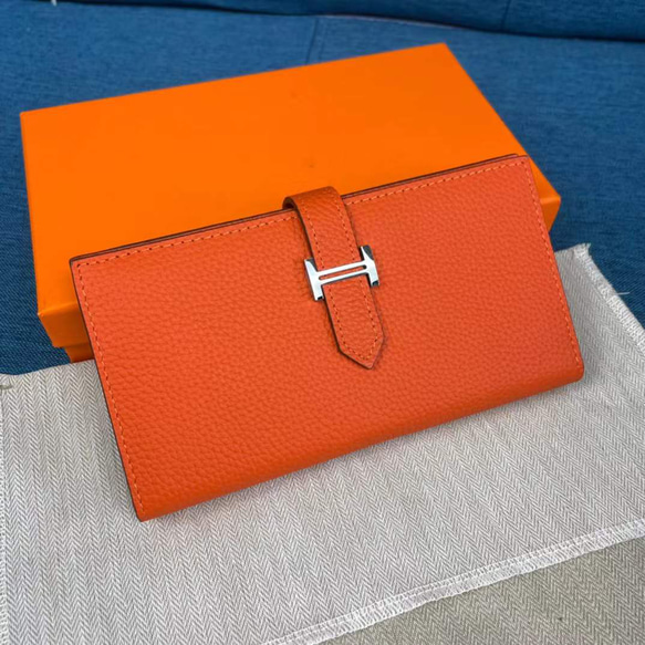Hermes 長財布 長財布 ヒダ 通販 15425419|Creema(クリーマ) Hermes 長財布 長財布 ヒダ 通販 15425419|Creema(クリーマ)