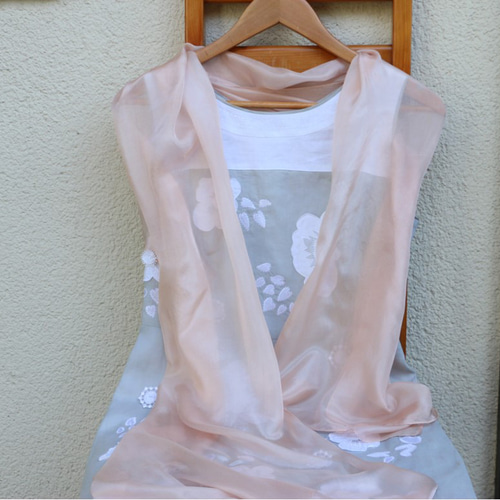 ☆極美品☆草木染 シルクストール 〜桜皮〜 草木染めのシルクストール(桜染め) ストール sinon 通販