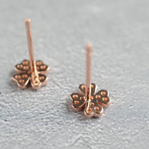 クローバーとパールの2wayピアス/イヤリング（ピンクゴールド） ピアス