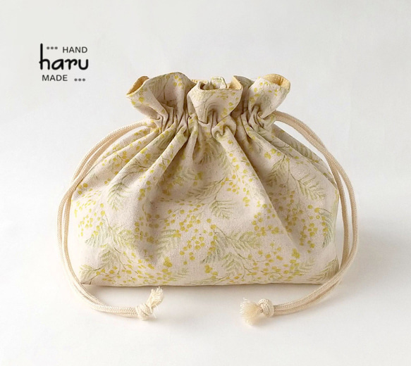 ゆゆ様、専用。お弁当巾着袋 (生成り地のミモザ） ファッション小物