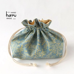 ハンドメイド　巾着袋　ペットボトルカバー コットン糸 かぎ針編みのボトルカバー ペットボトル 水筒 巾着 巾着袋