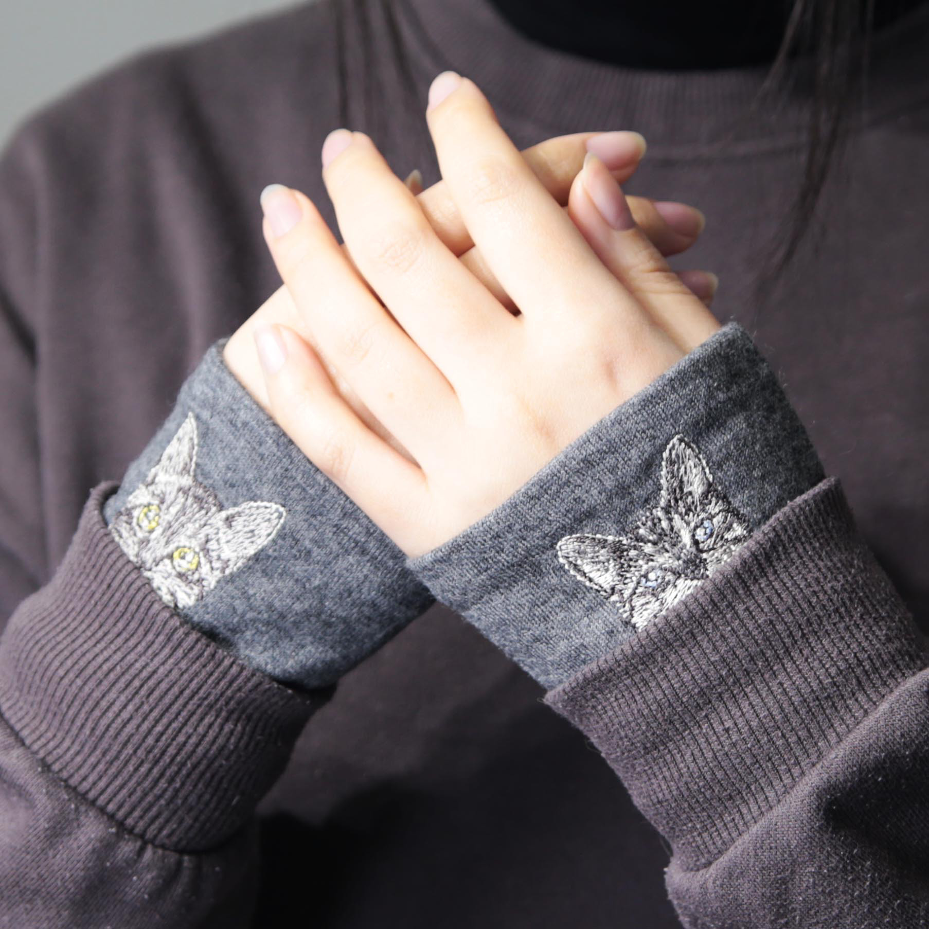 新品　マフラー　手袋　♡ レディース　刺繍　ハンドメイド　アームウォーマー 新品 マフラー 手袋 ♡ レディース 刺繍 ハンドメイド アーム