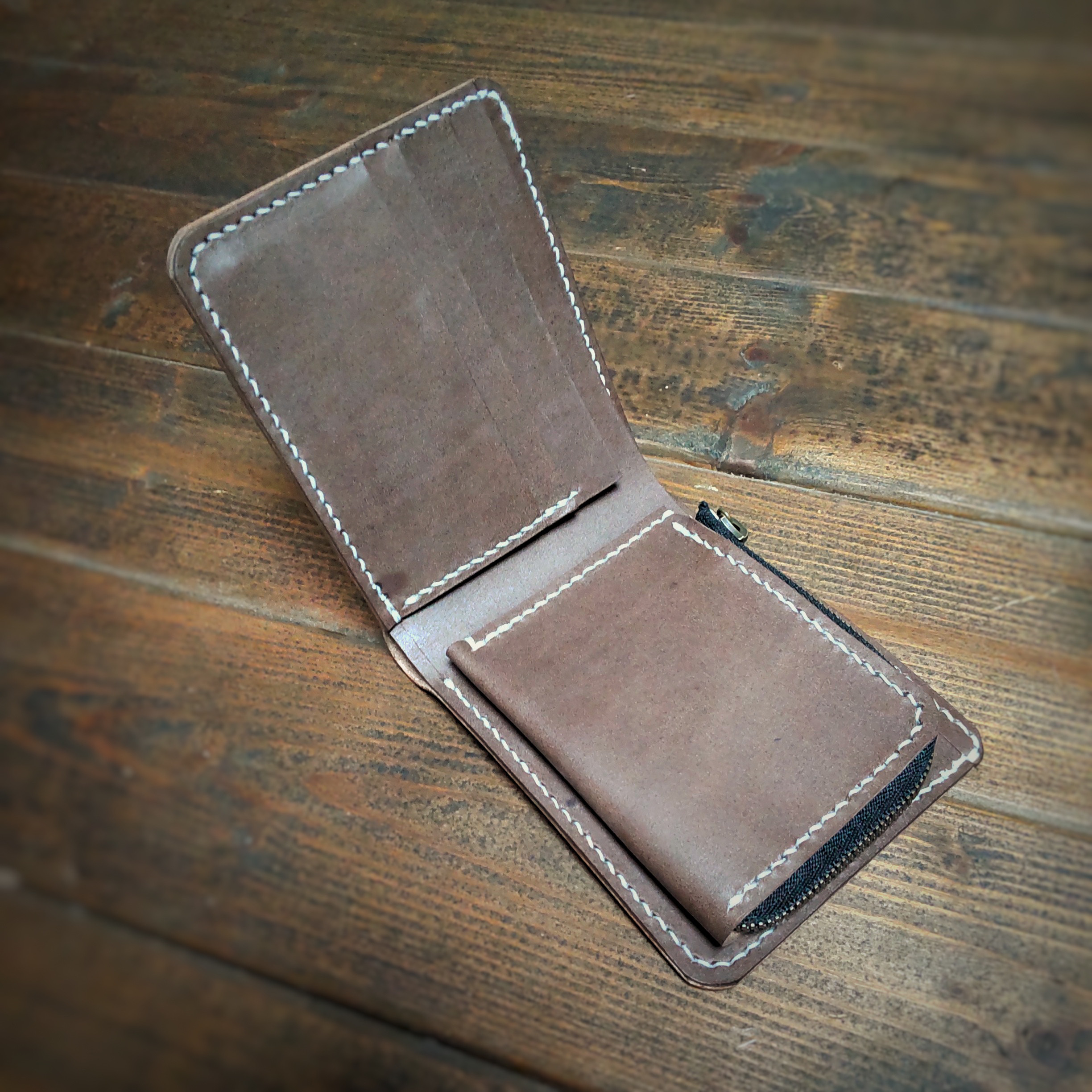 エルバマット 2つ折り財布 二つ折りコンパクト カラー：Piombo（エレファントグレー） イタリアンレザー        Ω