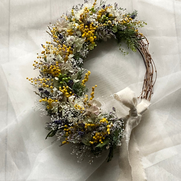 ミモザと小花のオーバルリース　ラベンダーの香り　　〜ドライフラワー〜 7枚目の画像