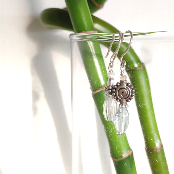 ❁Sea perfume earrings silver925❁みずみずしい淡いグリーンフローライト 4枚目の画像