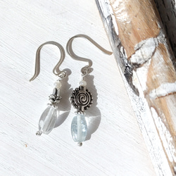 ❁Sea perfume earrings silver925❁みずみずしい淡いグリーンフローライト 2枚目の画像