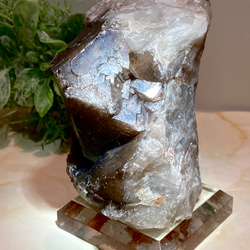 トライゴーニック ✨ 虹入り　モリオン　黒水晶　原石　ラフストーン 5枚目の画像