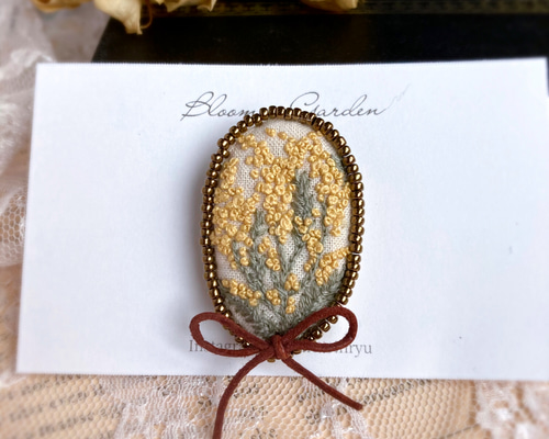 母の日 ミモザ の 刺繍 ブローチ 【dry flower】アンティーク 北欧
