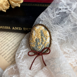 母の日　ミモザ の 刺繍 ブローチ 【dry flower】アンティーク　北欧 7枚目の画像