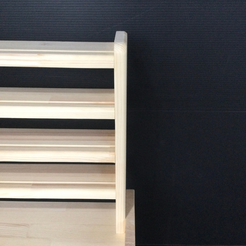 手作り　トミカ 4段収納棚付き　レゴテーブル　木製　(新品) 手作り トミカ 4段収納棚付き レゴテーブル 木製 (新品)の通販