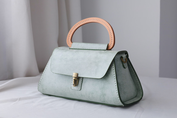 【Creema 獨家早鳥價，免運費】真皮手工單肩包，全手工縫製，兩用包 第3張的照片