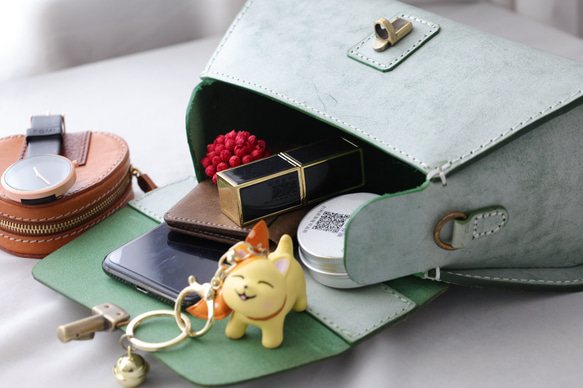 【Creema 獨家早鳥價，免運費】真皮手工單肩包，全手工縫製，兩用包 第11張的照片