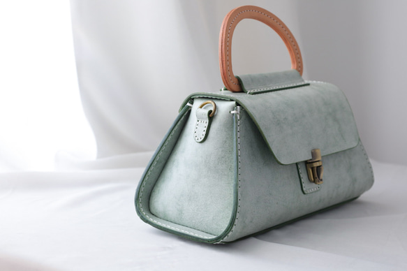 【Creema 獨家早鳥價，免運費】真皮手工單肩包，全手工縫製，兩用包 第4張的照片