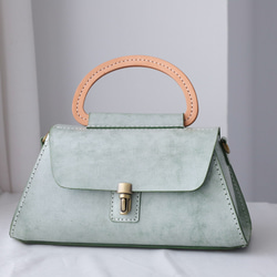 【Creema 獨家早鳥價，免運費】真皮手工單肩包，全手工縫製，兩用包 第2張的照片