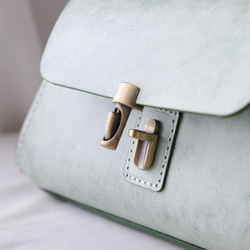 【Creema 獨家早鳥價，免運費】真皮手工單肩包，全手工縫製，兩用包 第9張的照片