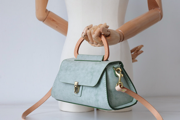 【Creema 獨家早鳥價，免運費】真皮手工單肩包，全手工縫製，兩用包 第17張的照片