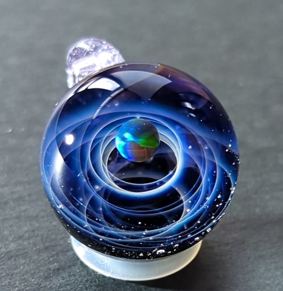 ☆送料無料、一点もの☆ 新世界の宇宙 ca-9 ブラックオパール ガラス ネックレス 2枚目の画像