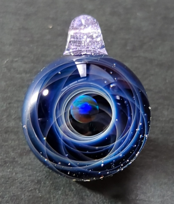 ☆送料無料、一点もの☆ 新世界の宇宙 ca-9 ブラックオパール ガラス ネックレス 3枚目の画像