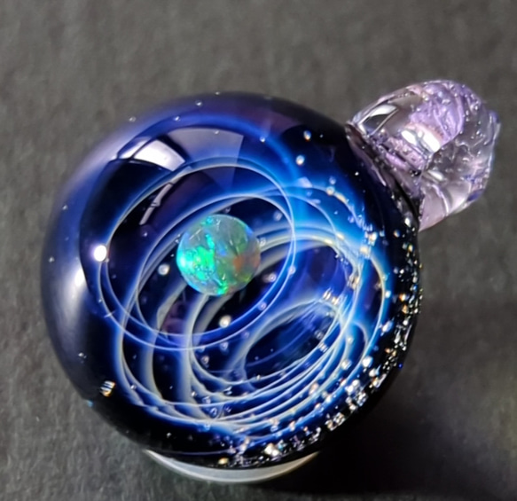 ☆送料無料、一点もの☆ 新世界の宇宙 ca-6 ブラックオパール ガラス ネックレス 4枚目の画像