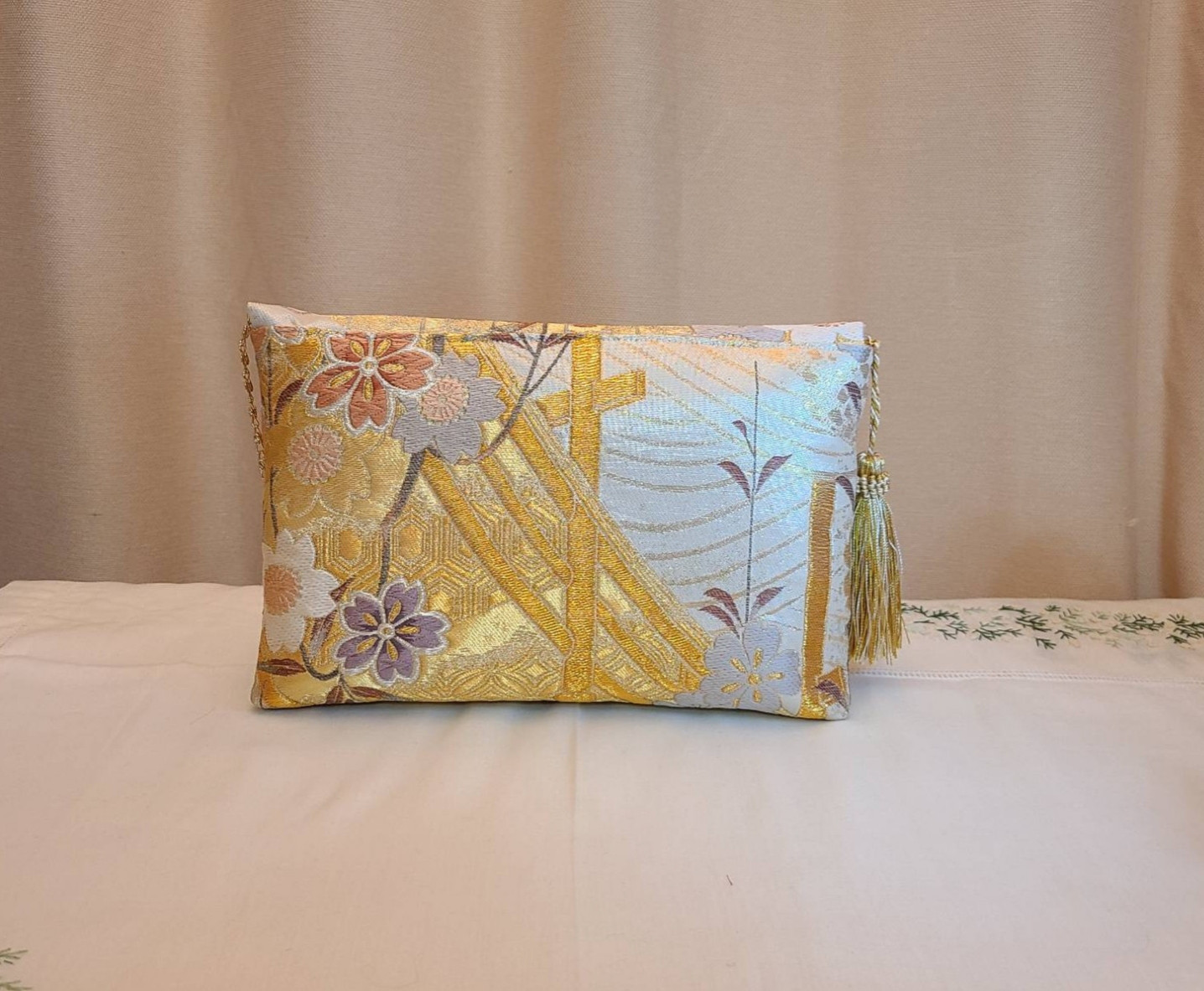 【Creema限定♡母の日】桜花模様シルク着物帯の2waysクラッチバッグ