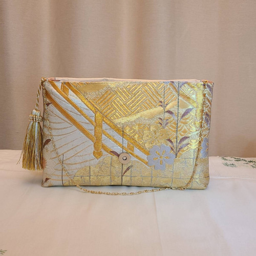 涙模様、シルク着物帯の2ways クラッチバック 和風、鶴、桜模様シルク着物帯をリメイクした2waysクラッチ