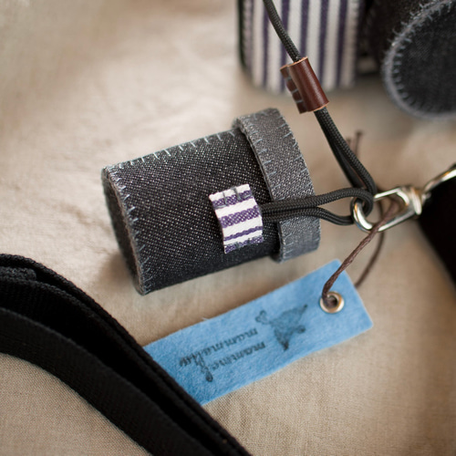 カメラケース『Graphite Denim（グラファイトデニム）』オリンパス