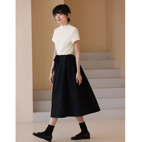 ハリのあるスカート ふわっと広がるスカート 100%コットン 通勤