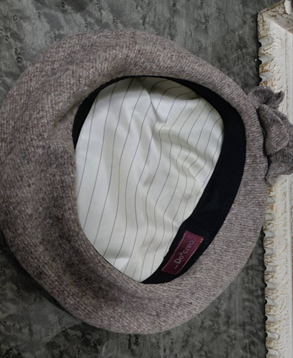 纏う…装いの帽子【コーディネートしやすいバスクベレー】暖かみのある素材でとても被りやすい帽子 秋冬の装いに 11枚目の画像