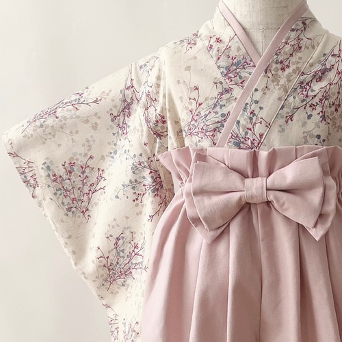 ベビー袴 キナリかすみ草×くすみピンク 70/80 ベビー服 KANA ベビー袴 キナリかすみ草×くすみピンク 70/80 ベビー服 KANA