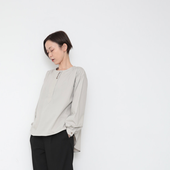 Sanada blouse / sky grey 1枚目の画像