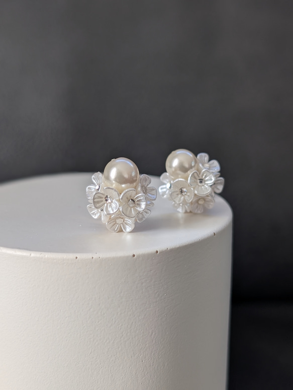 パール ブーケ イヤリング ピアス 紫陽花 ブライダル お呼ばれ 結婚式