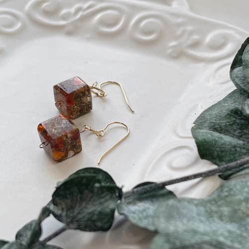 14kgf】ファイヤーオパールコッパー キューブ ピアス ピアス（フック 