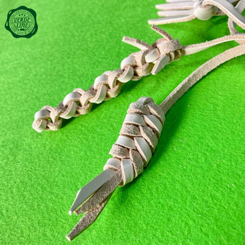 送料無料【本革】牛ヌメ革❤️ ガシガシ系鳥インコのおもちゃ