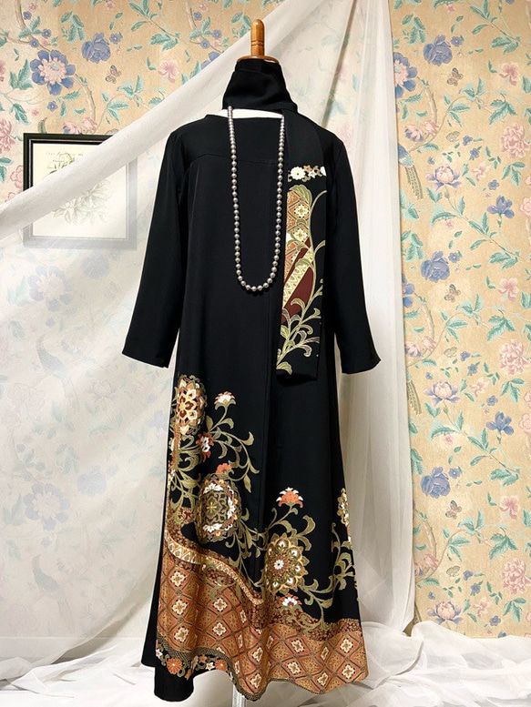 着物リメイク 黒留袖 ワンピース ペチコート付き 豪華 金箔刺繍 A  