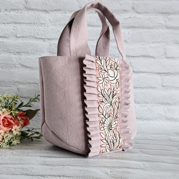 インド刺繍 ジュートバッグ ピンクリーフ タッセル付き ポケット付き  